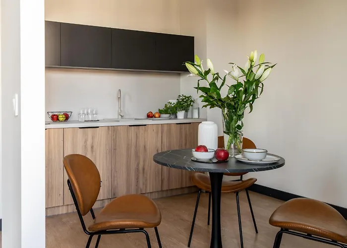 S8 - 3* Вроцлав